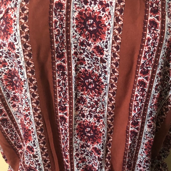 Cape Juby Floral Romper - Picture 4 of 7